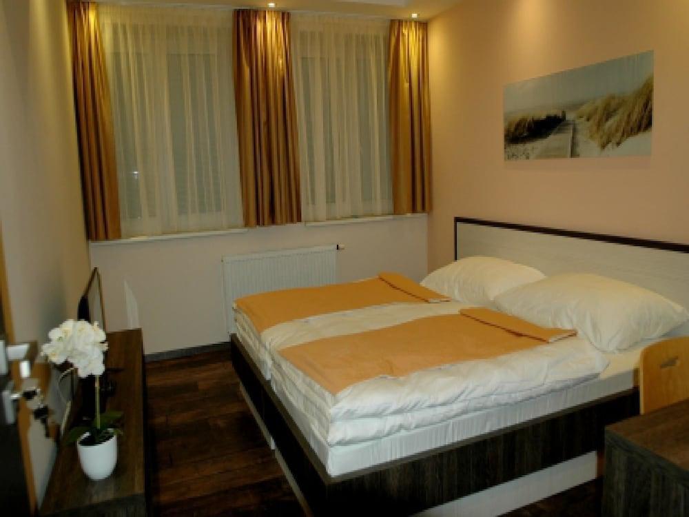 Apartments Viktor براتسيلافا المظهر الخارجي الصورة