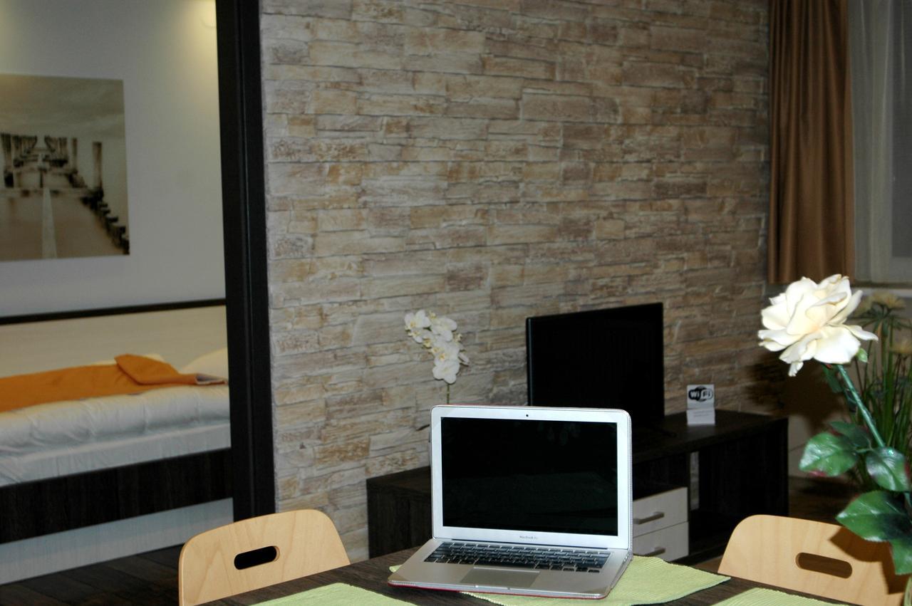Apartments Viktor براتسيلافا الغرفة الصورة